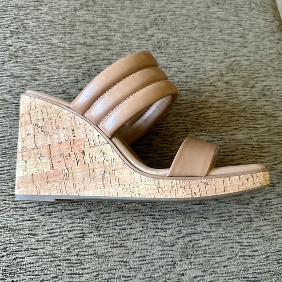 INC tan wedge sandals - Picture 2 of 6